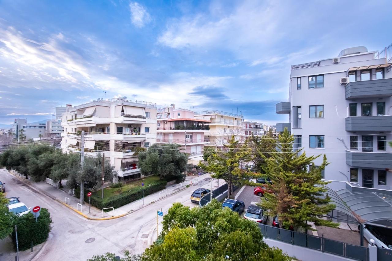 Apartment With Parking Near Medical Center Афины Экстерьер фото
